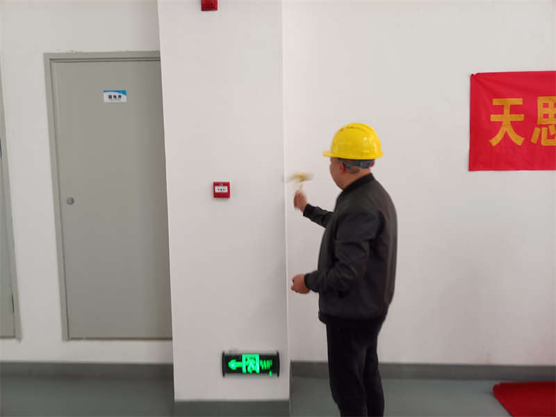 <a href=http://www.kestv.com/gccf/ target=_blank class=infotextkey>合肥廠房裝修</a>